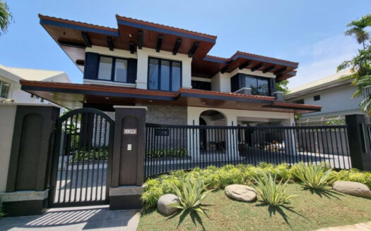 Ayala Alabang Brand New 5BR House with Pool | 634 sqm Lot | ₱210M | DS88-003951