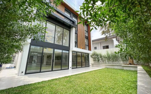 White Plains QC | Brand New Designed Ed Calma House | 4BR + Roof Deck | ₱179M | DS88-003987